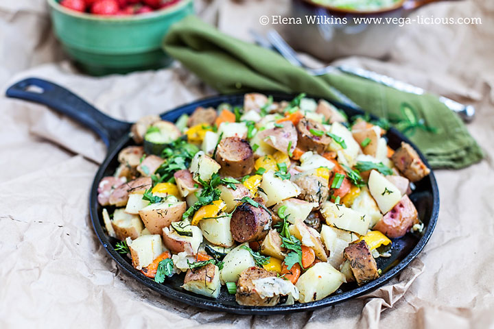 Easy to make, oven roasted vegan sausage and potatoes recipe. With only the simplest of ingredients this "one pot" meal is perfect for any family dinner.